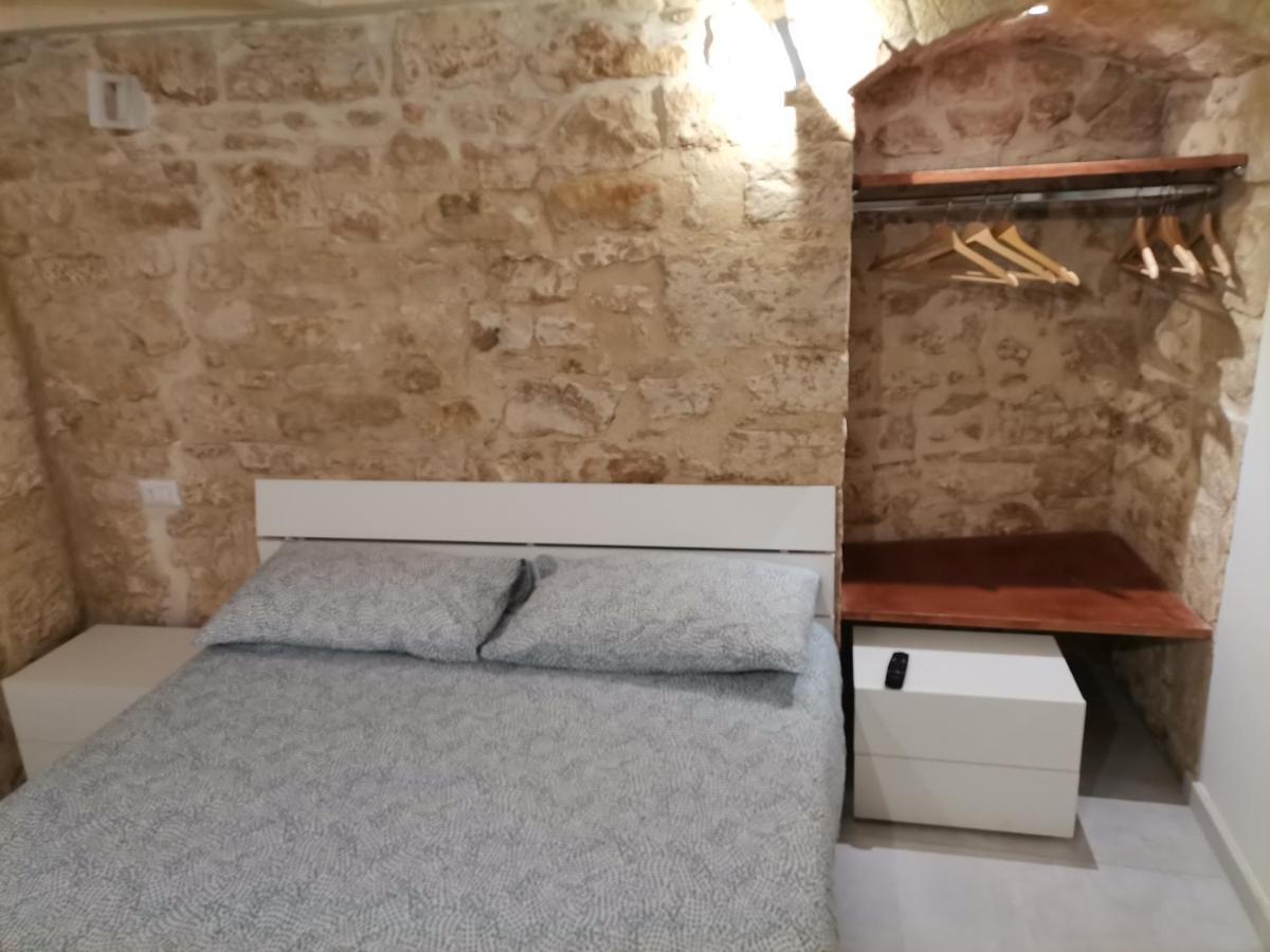 B&B Il Castello Suite Джовінаццо Екстер'єр фото